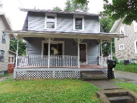 1104 Murray Ave, Akron, OH 44310 