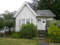 1207 Irene Rd, Lyndhurst, OH 44124 