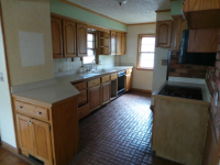 106 Van Buren Ave, Cuyahoga Falls, OH 44221 