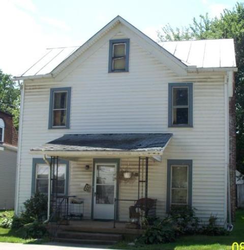 32 E Main St, Lucas, OH 44843 