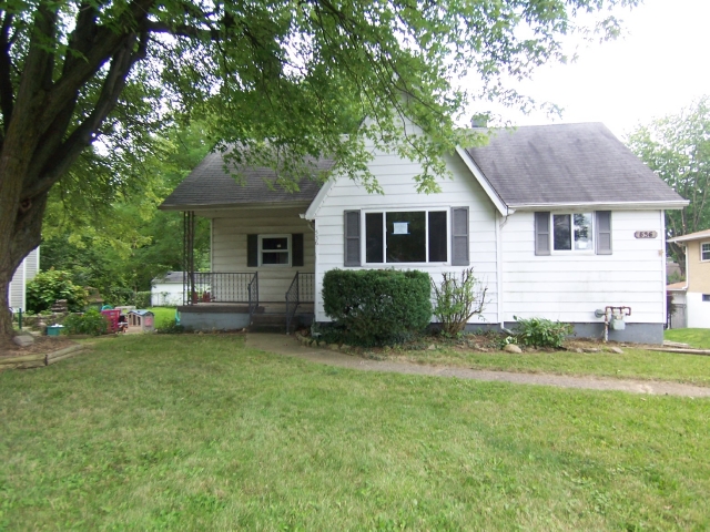 536 W Funderburg Rd, Fairborn, OH 45324 