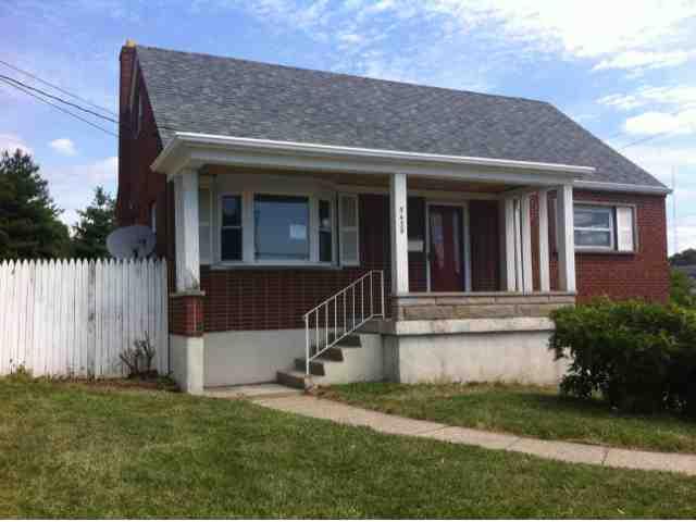 5438 Lawrence Rd, Cincinnati, OH 45248 
