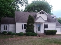 6285 Lake O Springs Ave NW, Canton, OH 44718 