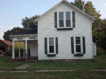 229 W Walnut St, St Paris, OH 43072 