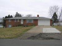 3303 Alpine Street NE, Canton, OH 44721 