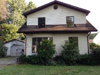 496 W Liberty St, Geneva, OH 44041 
