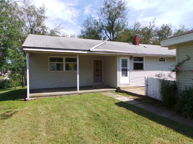 701 Circle Hill Rd SE, North Canton, OH 44720 