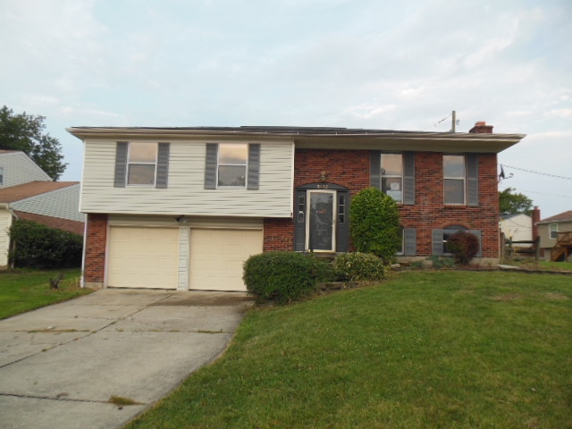 5042 Francisview Dr, Cincinnati, OH 45238 