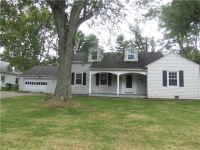 124 W Stroop Rd, Kettering, OH 45429 