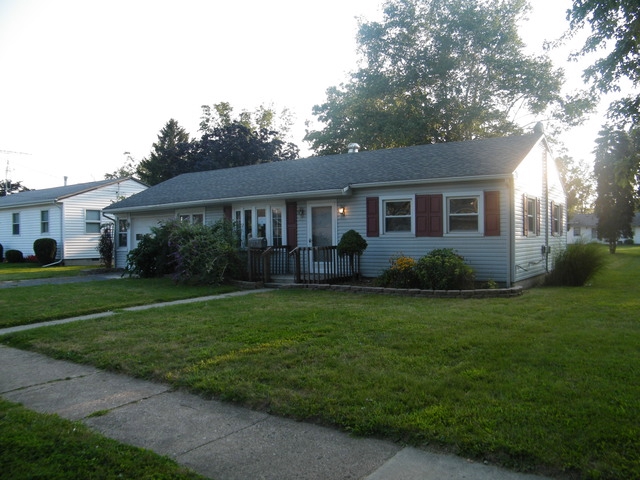 263 Brinker St, Bellevue, OH 44811 