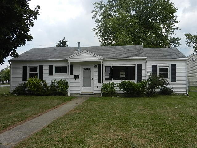 96 Redbank Dr, Fairborn, OH 45324 