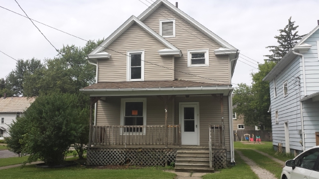 733 W 57th St, Ashtabula, OH 44004 