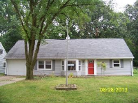 716 Irving Park Blvd, Sheffield Lake, OH 44054 