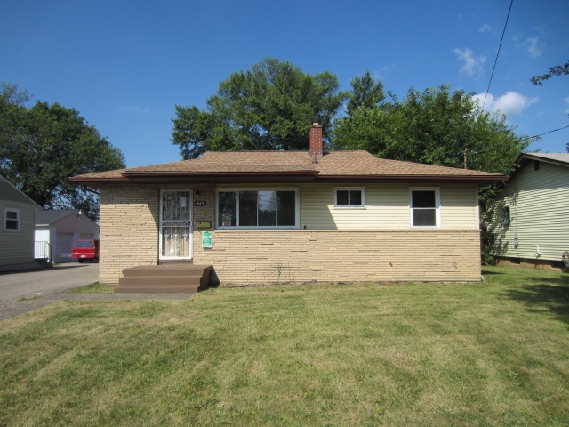 843 Rosemore Ave, Columbus, OH 43213 