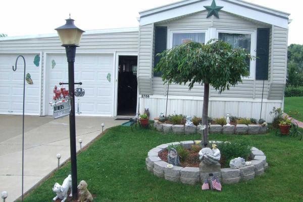 2706 Congress Drive SW, Canton, OH 44706 