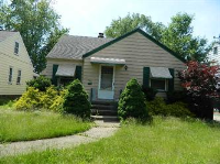 4182 58th St, Cleveland, OH 44144 