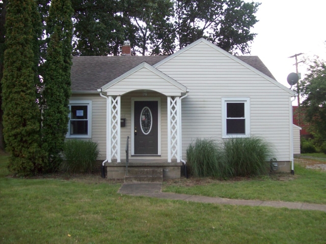 526 Karl Drive, Zanesville, OH 43701 