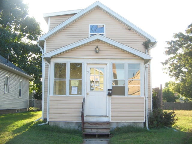 157 Bergin St, Rossford, OH 43460 