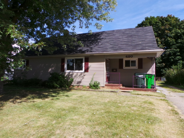 480 Royer Ave NW, North Canton, OH 44720 
