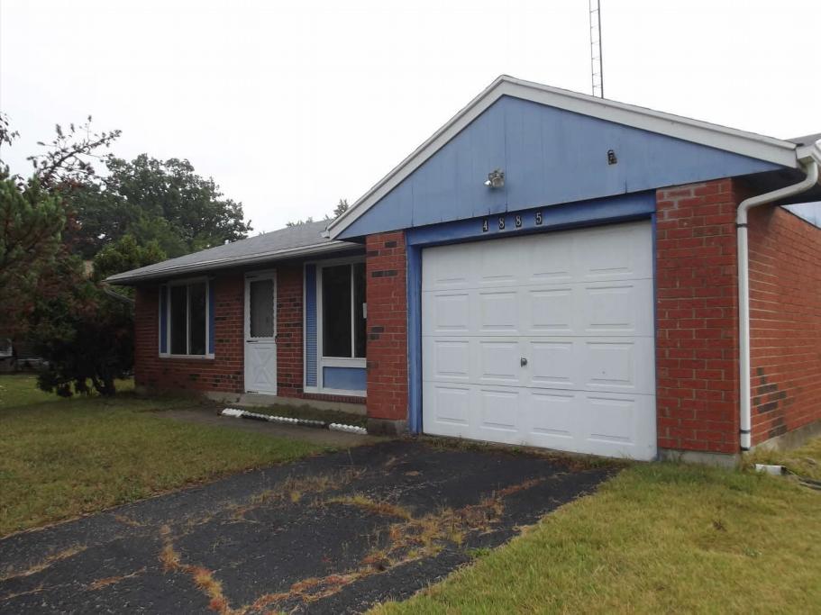 4885 Lodgeview Drive, Huber Heights, OH 45424 