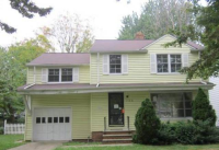 1308 Brainard Rd, Lyndhurst, OH 44124 