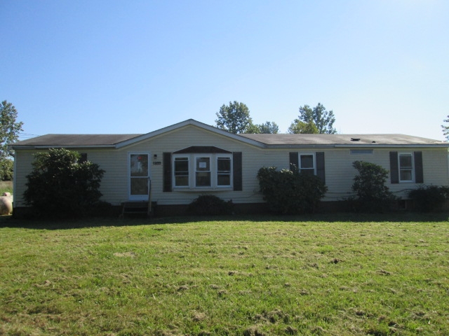 8566 Weaver Road, Ravenna, OH 44266 