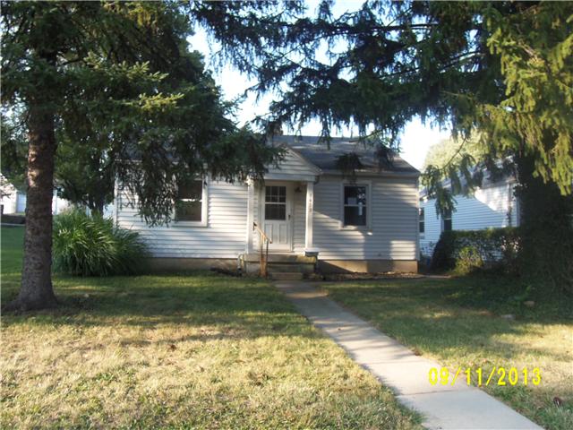 1453 Southlyn Dr, Kettering, OH 45409 