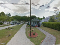 Roanoke Ave, Uhrichsville, OH 44683 