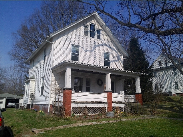 Woodland Ave, Wooster, OH 44691 