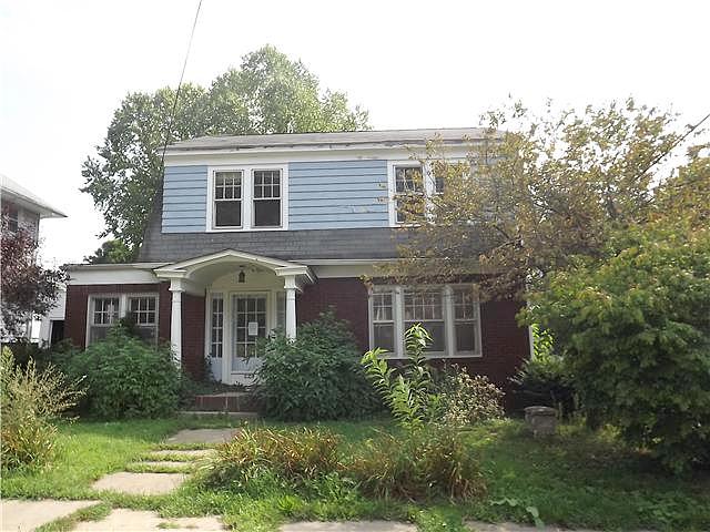 Pearl, Wooster, OH 44691 