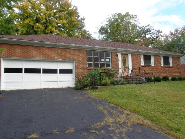 6142 Rivercliff Lan, Dayton, OH 45449 