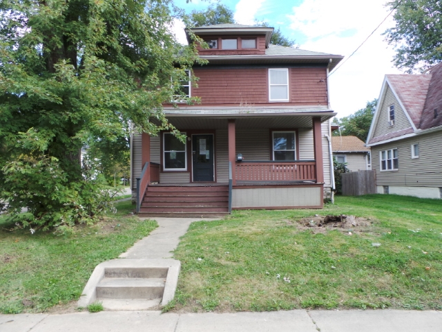 587 East Ave, Akron, OH 44320 