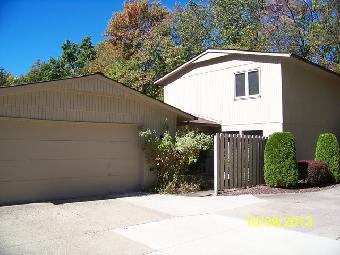 19716 Dell Dr #7014, Strongsville, OH 44149 