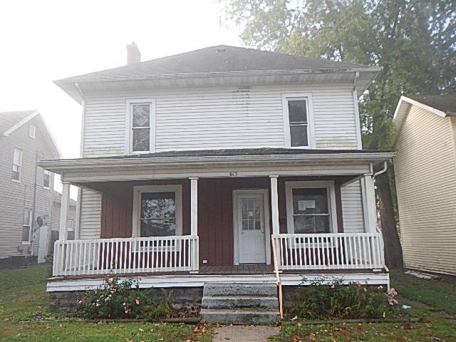 613 Vine Street, Coshocton, OH 43812 