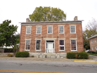 29 E Dayton St, West Alexandria, OH 45381 