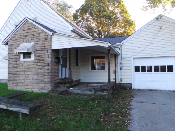 2981 Nancy Ave, Akron, OH 44314 