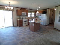 126 Woodcreek Blvd, Walbridge, OH 43465 