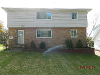 8180/82 Crudele Dr, Garfield Heights, OH 44125 