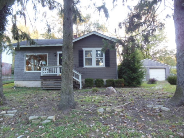 2060 Eight Mile Rd, Cincinnati, OH 45244 