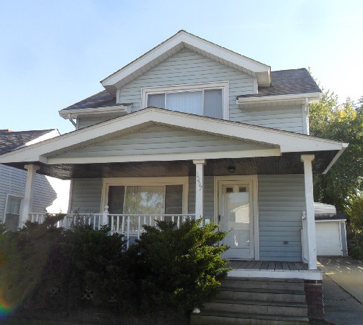 6207 Laverne Ave, Parma, OH 44129 