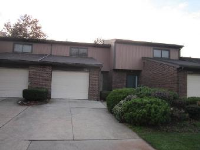 922 Morningstar Dr, Akron, OH 44307 