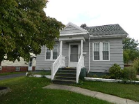 4886 E 97th St, Garfield Heights, OH 44125 