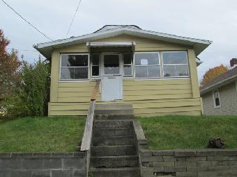 1286 Sevilla Ave, Akron, OH 44314 