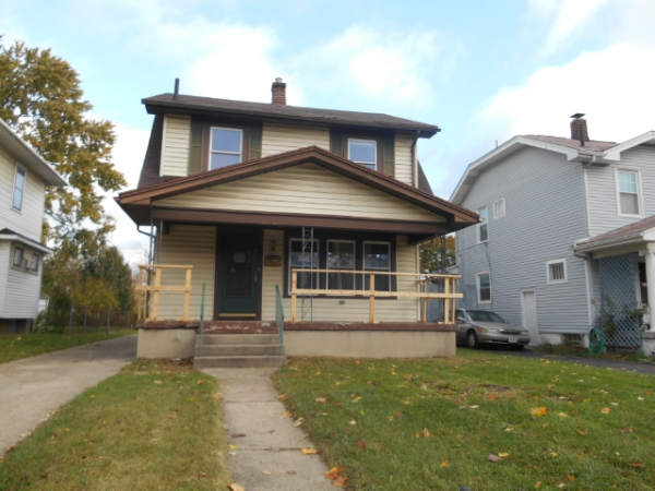 317 Fernwood Ave, Dayton, OH 45405 