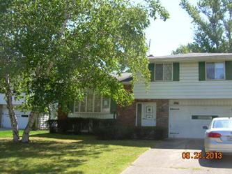 602 Shawnee Ln, Bedford, OH 44146 