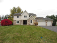 10111 Hounsdale Dr, Pickerington, OH 43147 