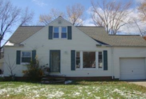 3792 E 365th St, Willoughby, OH 44094 