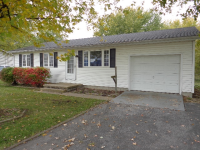 391 N Howard St, Sabina, OH 45169 