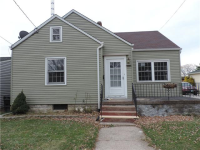 1421 Putnam St, Sandusky, OH 44870 