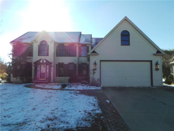 27067 Dogwood Lane, Olmsted Township, OH 44138 